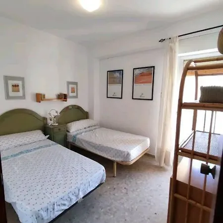 Amplio Piso Con Terraza A 50 M De Playa Lägenhet *