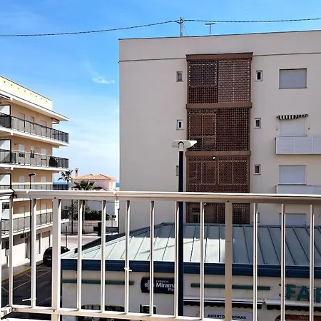 Amplio Piso Con Terraza A 50 M De Playa Lägenhet *