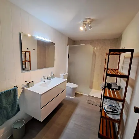 Amplio Piso Con Terraza A 50 M De Playa 公寓